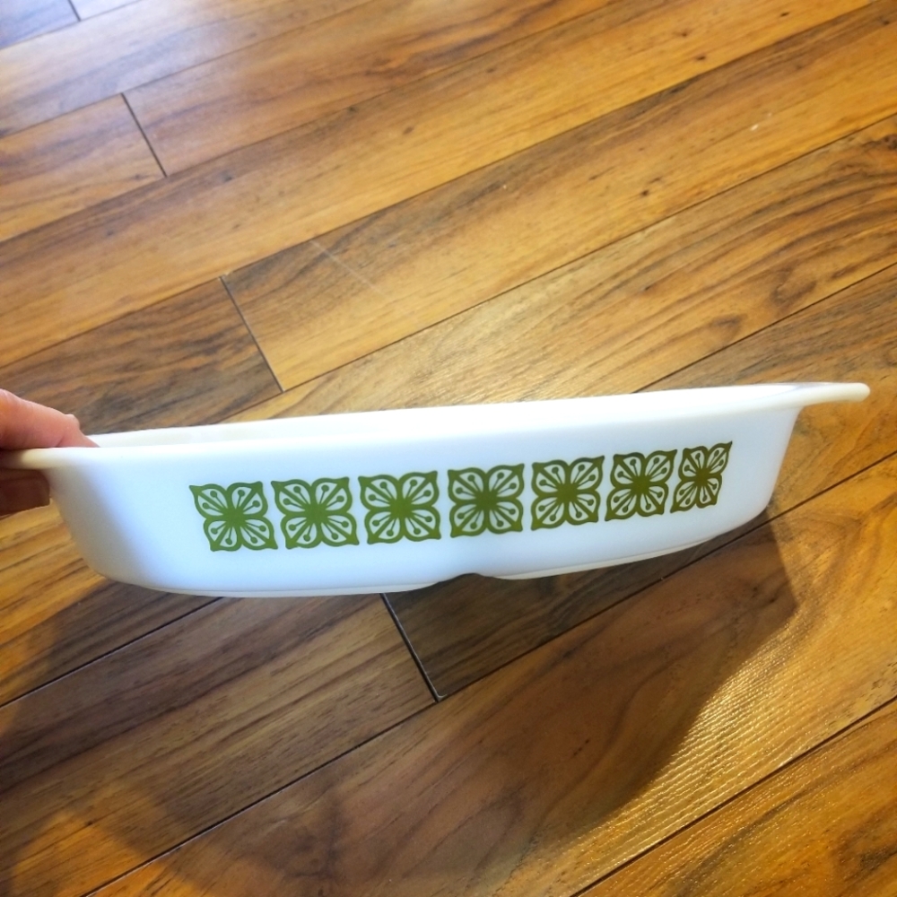 Pyrex split dish